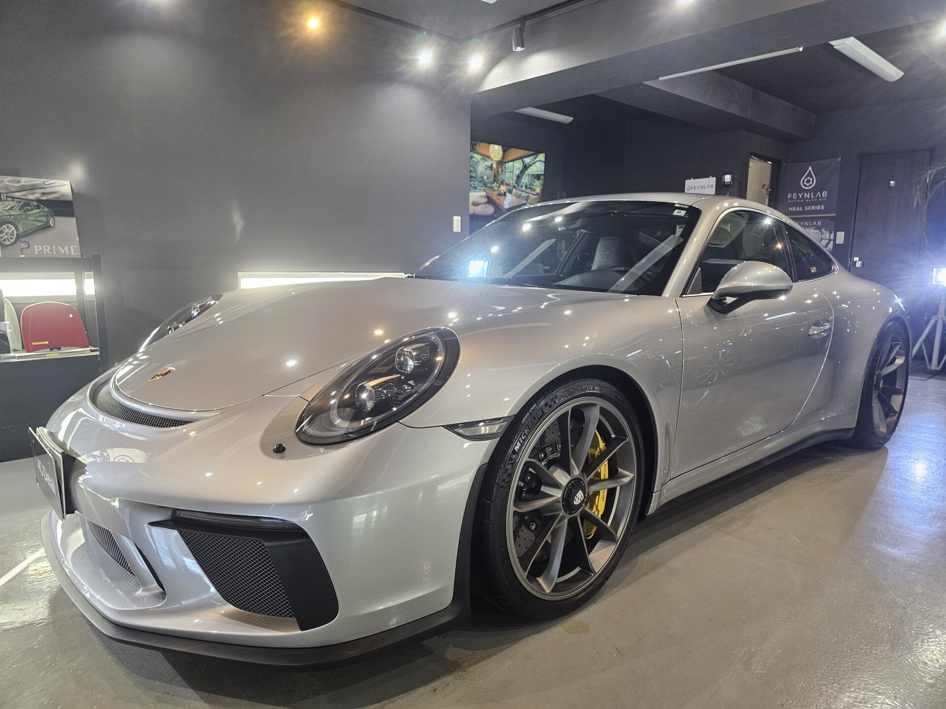2018年式ポルシェ911GT3ツーリング(991) GTECHNIQセラミックコーティング外装フル施工 横浜市港南区