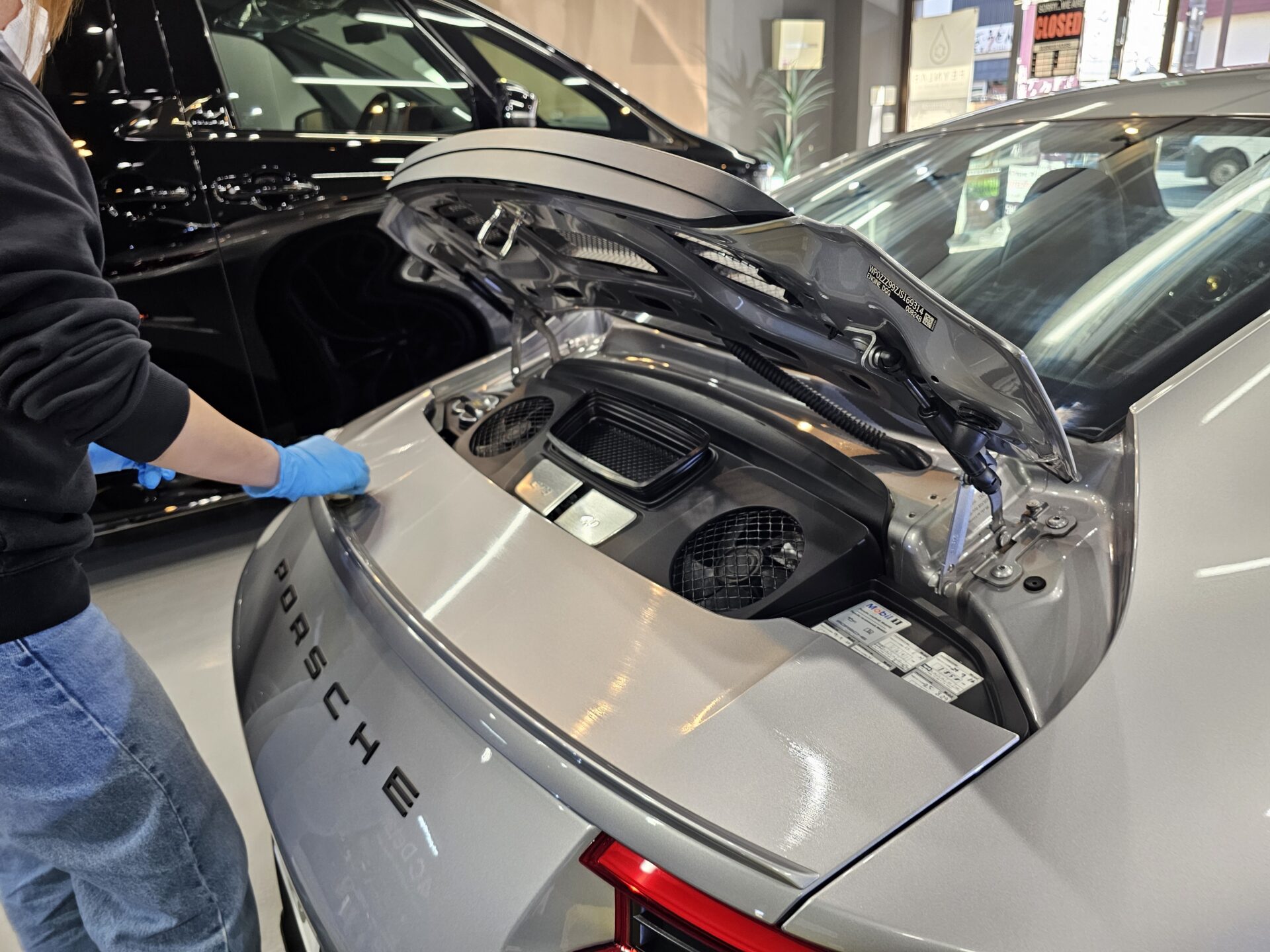 ポルシェ911GT3ツーリング(991) セラミックコーティング施工風景