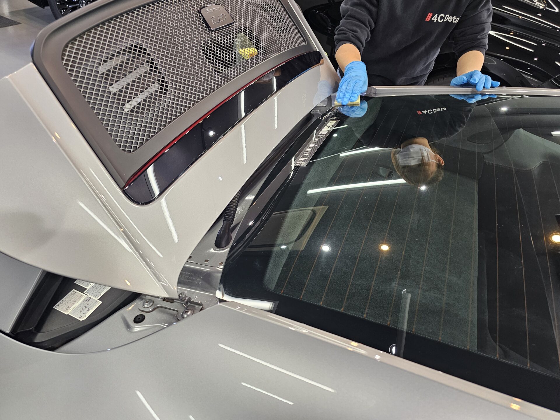 ポルシェ911GT3ツーリング(991) 窓ガラスコーティング塗布