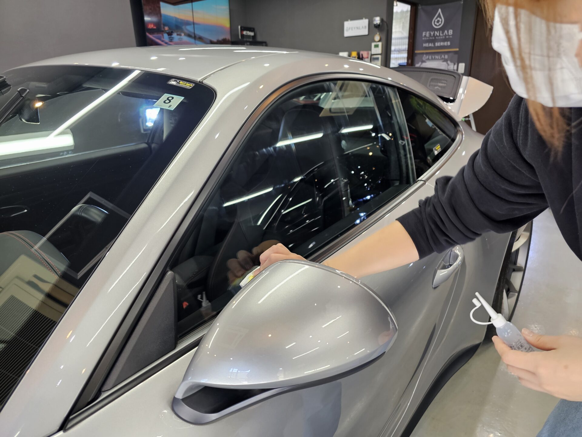 ポルシェ911GT3ツーリング(991) 窓ガラス全面コーティング塗布