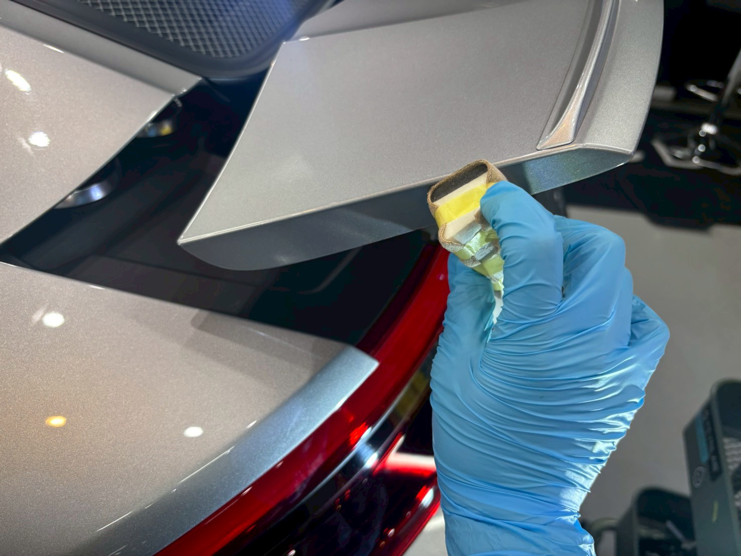 ポルシェ911GT3ツーリング(991) 細部までコーティング