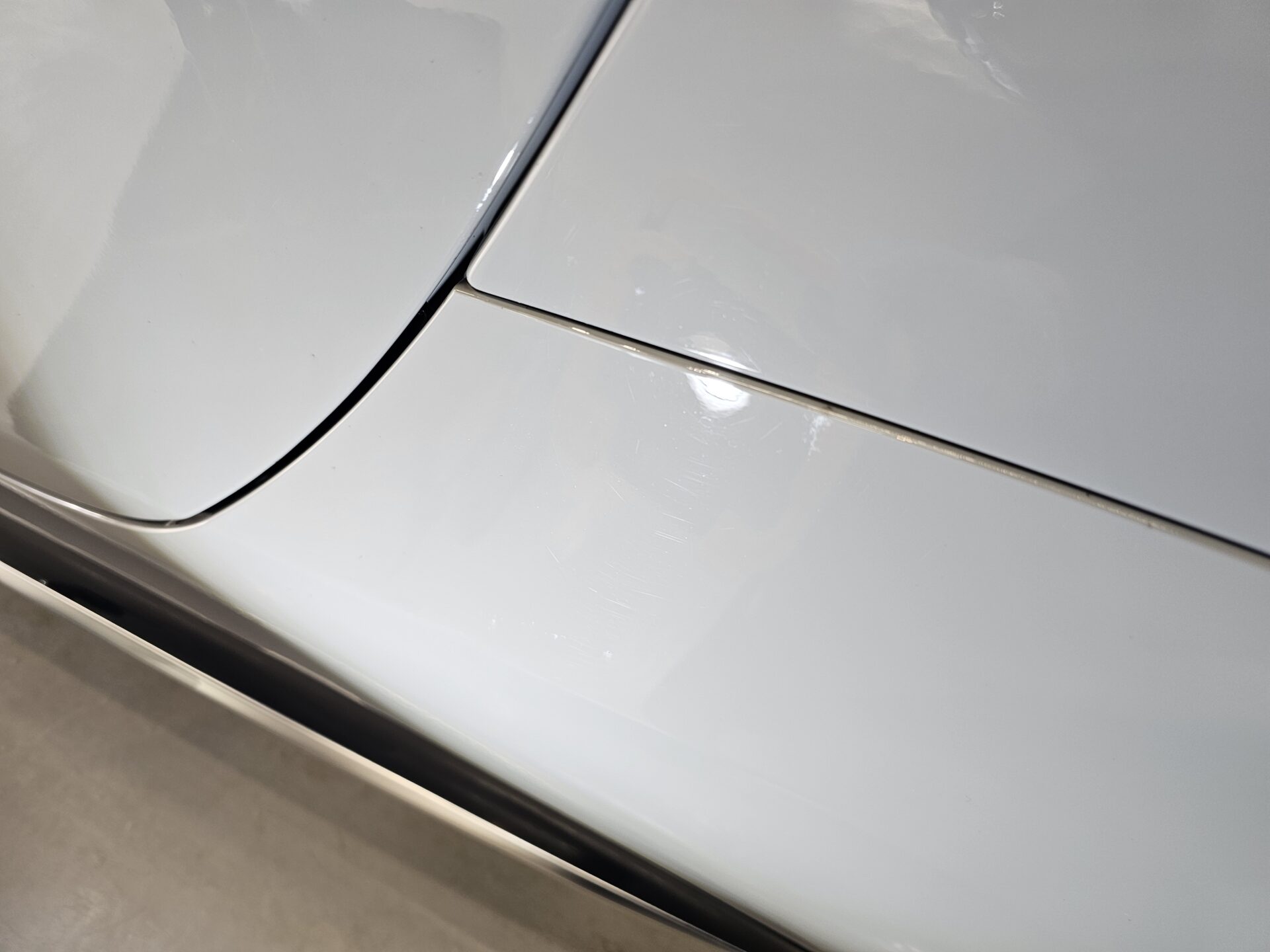 メルセデスベンツAMG SL43 アルペングレー グリース汚れ