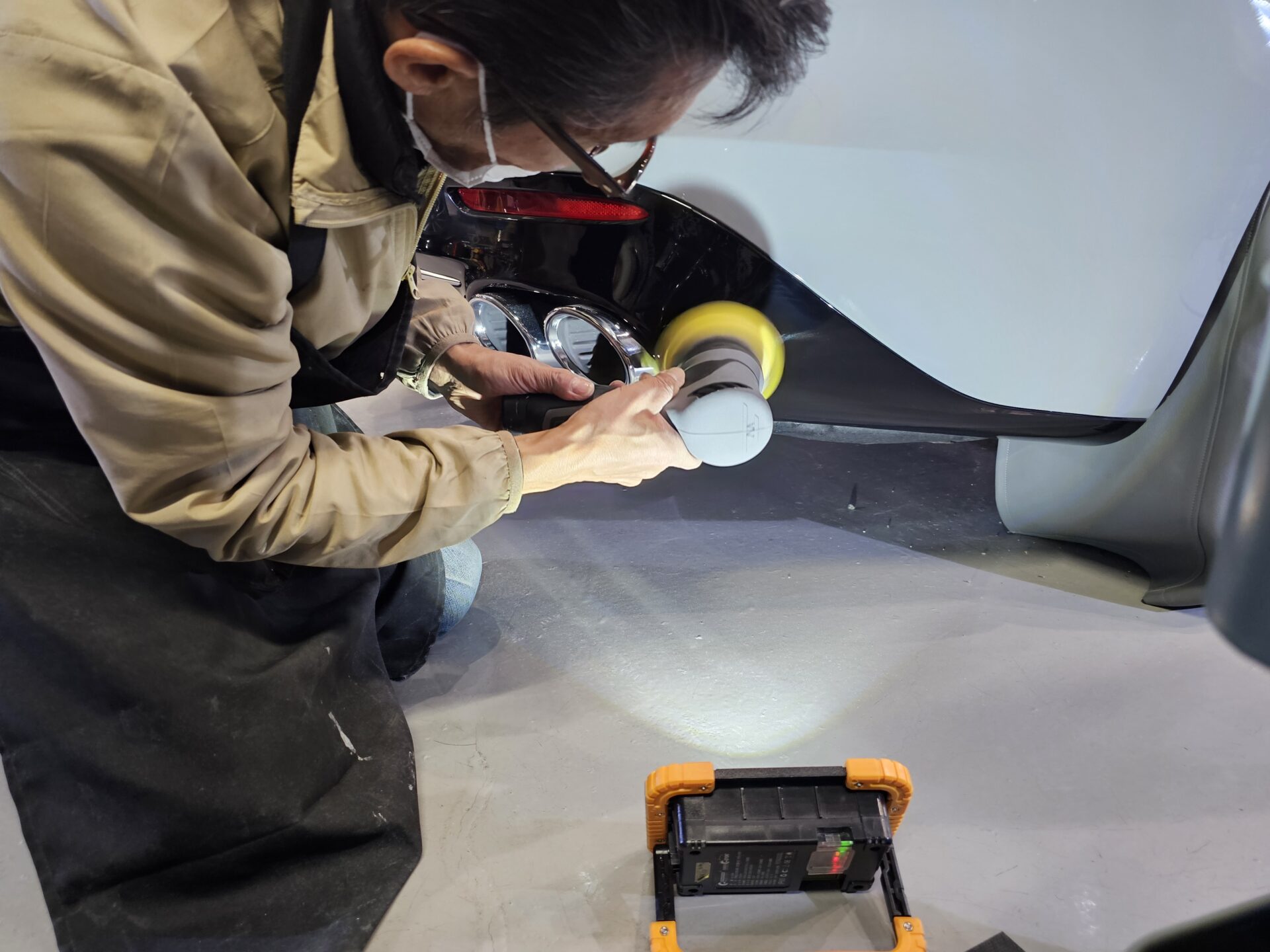 メルセデスベンツAMG SL43 アルペングレー グロスブラック磨き