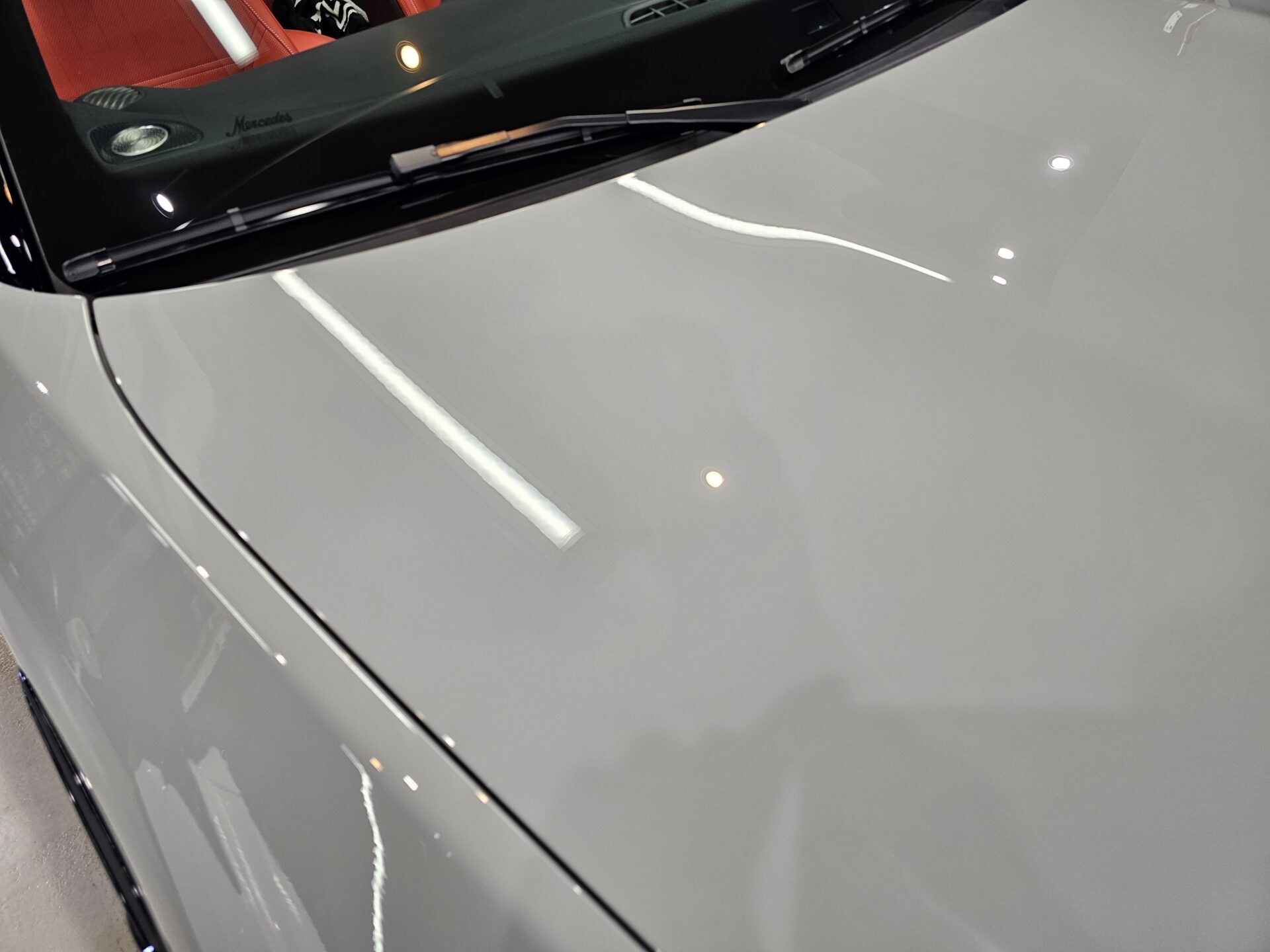 メルセデスベンツAMG SL43 アルペングレー シミ除去ボンネット