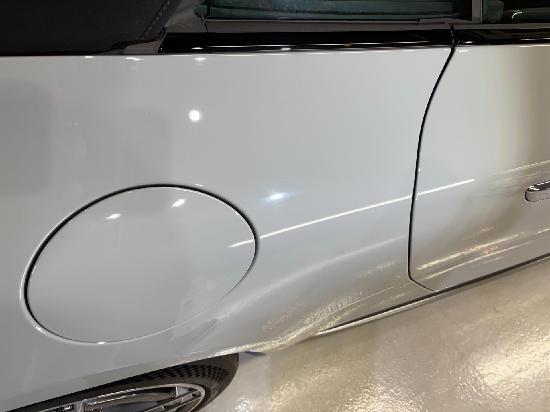 メルセデスベンツAMG SL43 アルペングレー バフ目