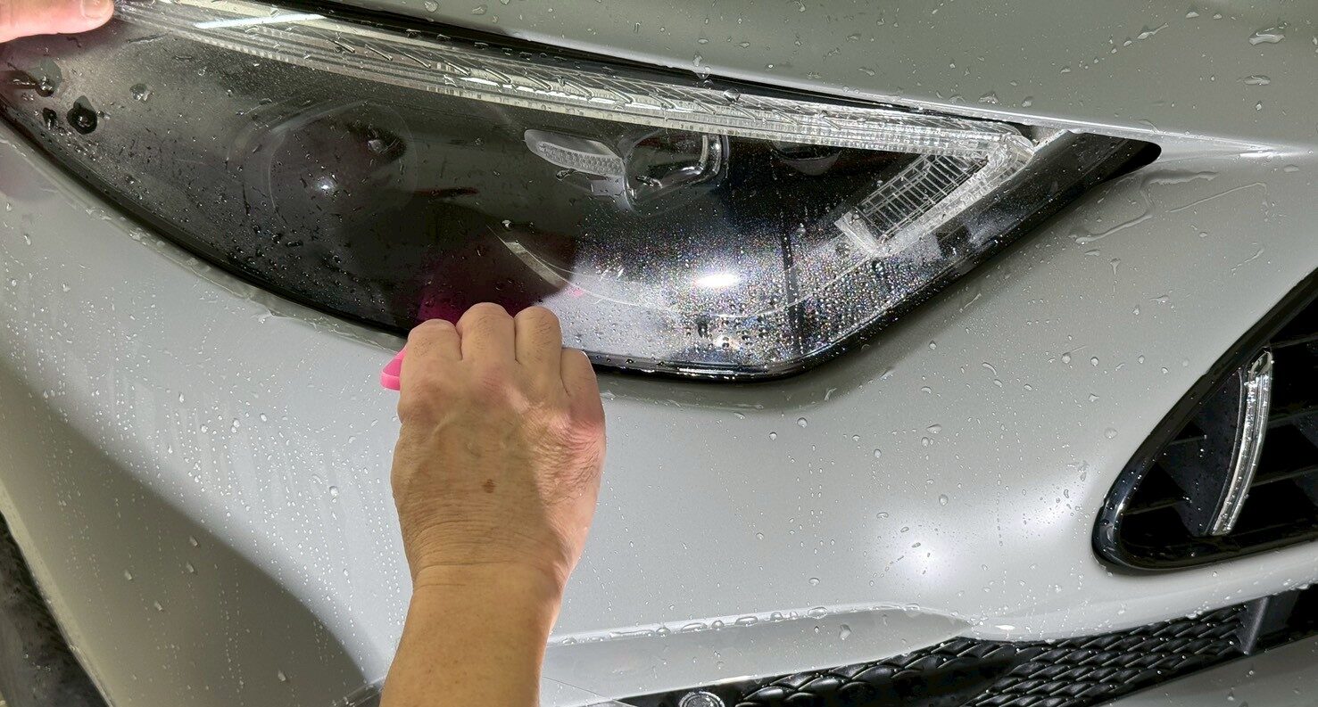 メルセデスベンツAMG SL43 アルペングレー ヘッドライトプロテクションフィルム