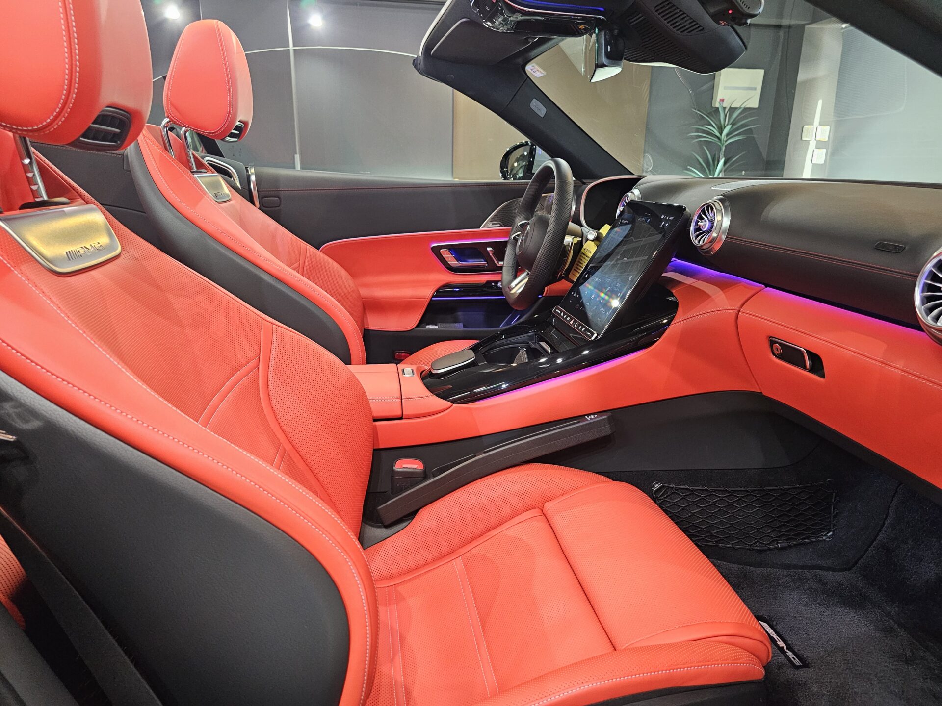 メルセデスベンツAMG SL43 アルペングレー レザーシートコーティング