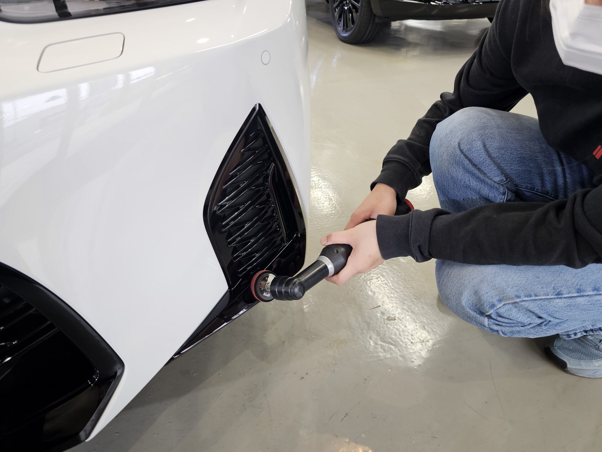 レクサスIS500クライマックスエディション 細部磨き