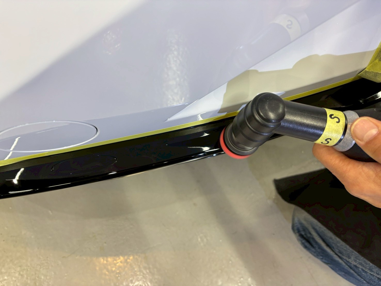 レクサスLC500クーペ 細部磨き