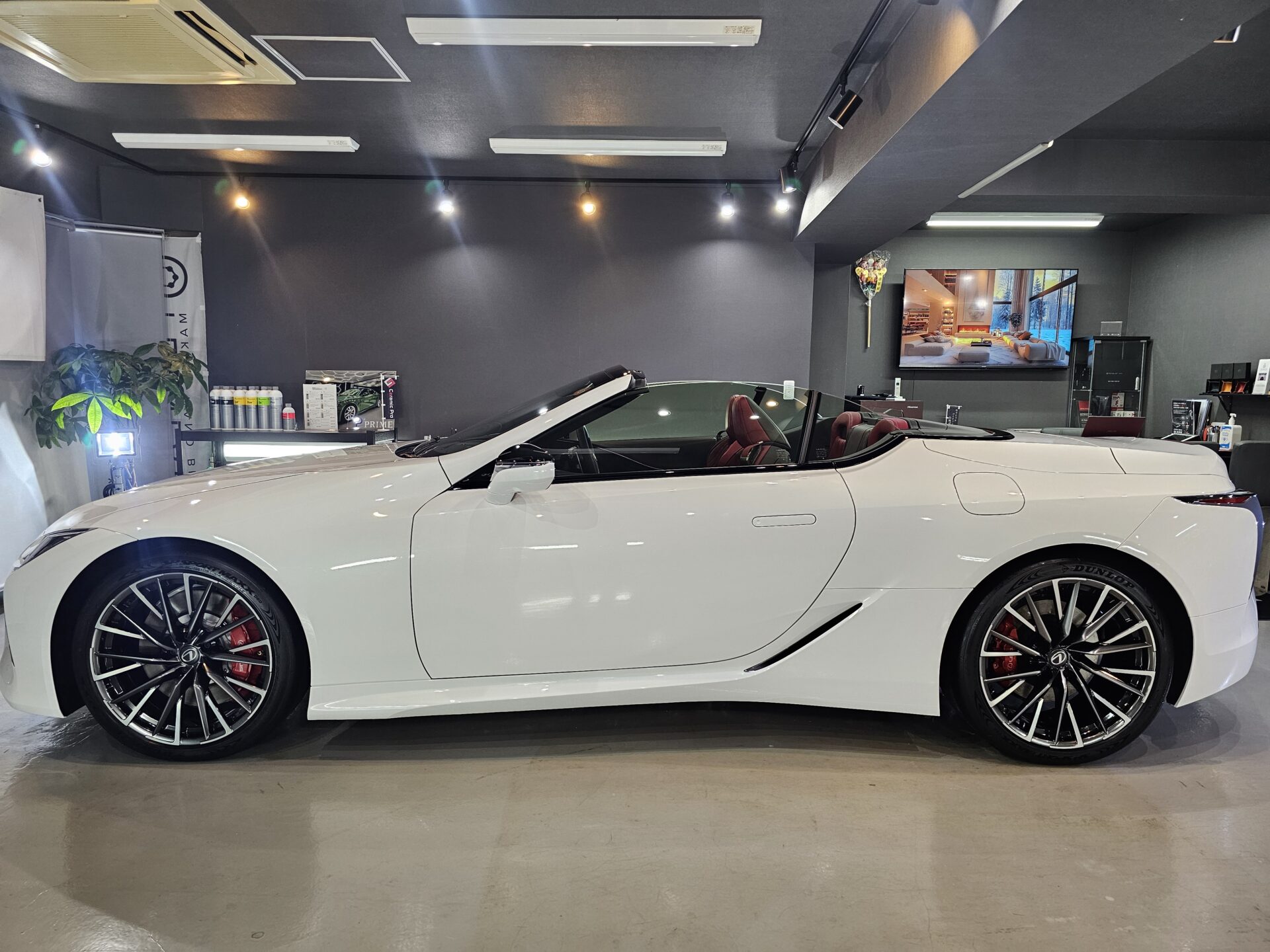 レクサスLC500コンバーチブル最終モデル FEYNLAB HEALPLUSセラミックボディコーティング