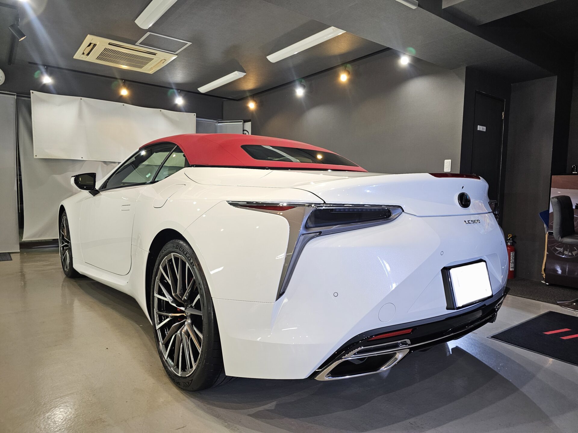 レクサスLC500コンバーチブル最終モデル FEYNLABヒールプラスセラミックボディコーティング