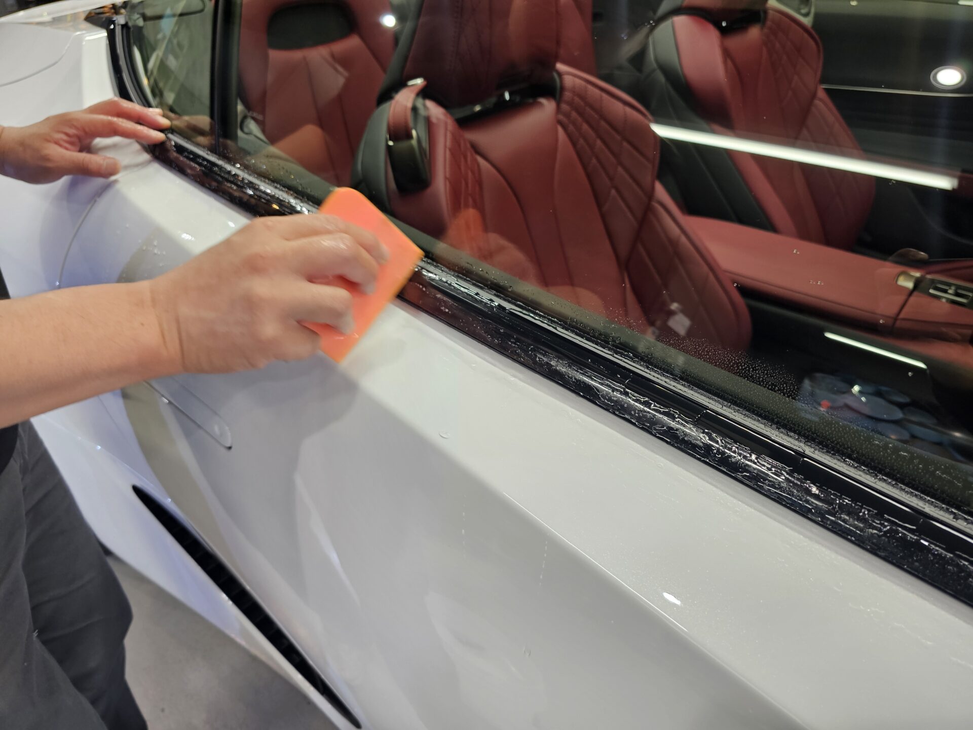 レクサスLC500コンバーチブル最終モデル モールプロテクションフィルム