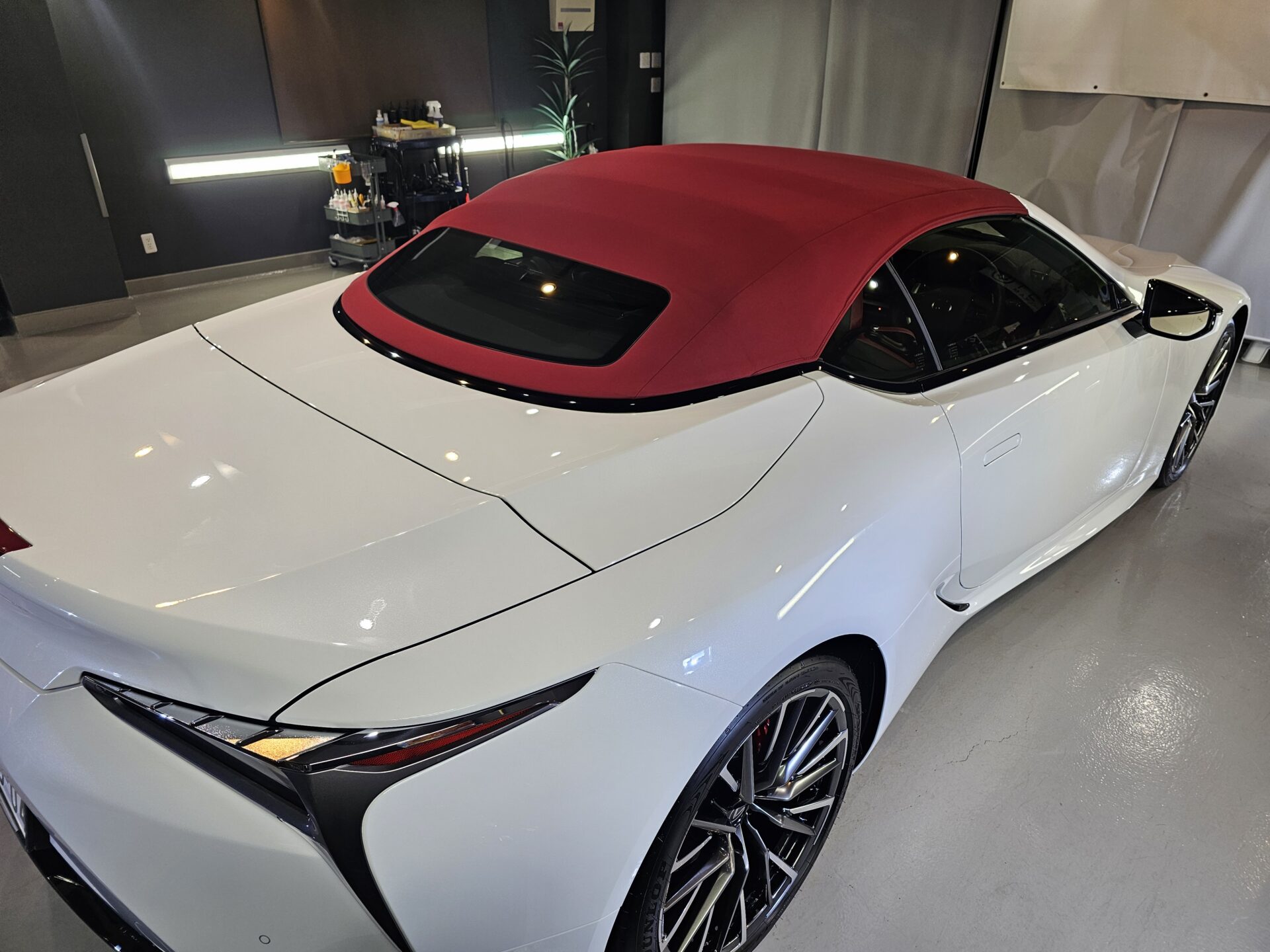 レクサスLC500コンバーチブル最終モデル 自己修復機能セラミックコーティング