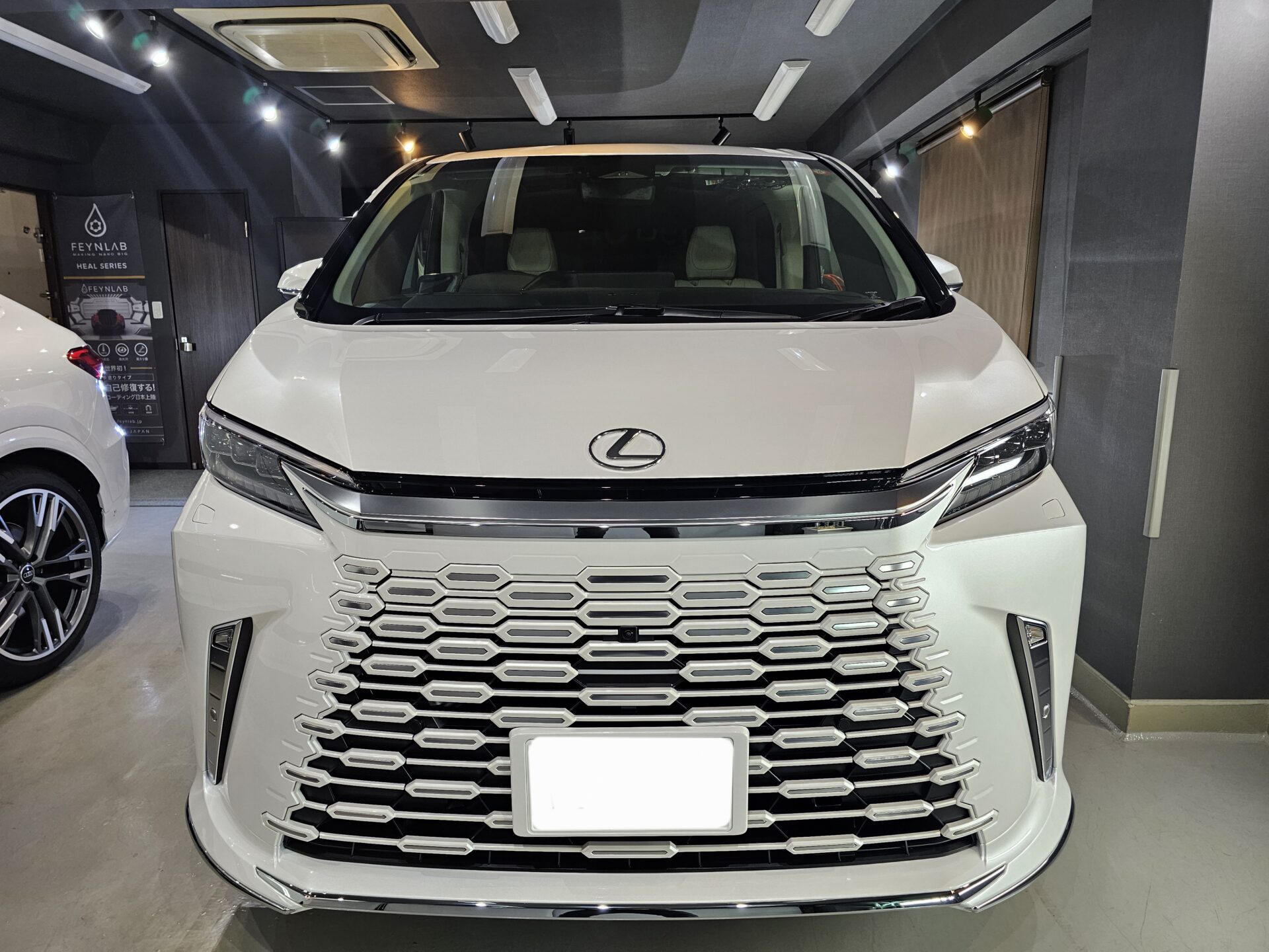 レクサスLM500hバージョンL セラミックコーティング