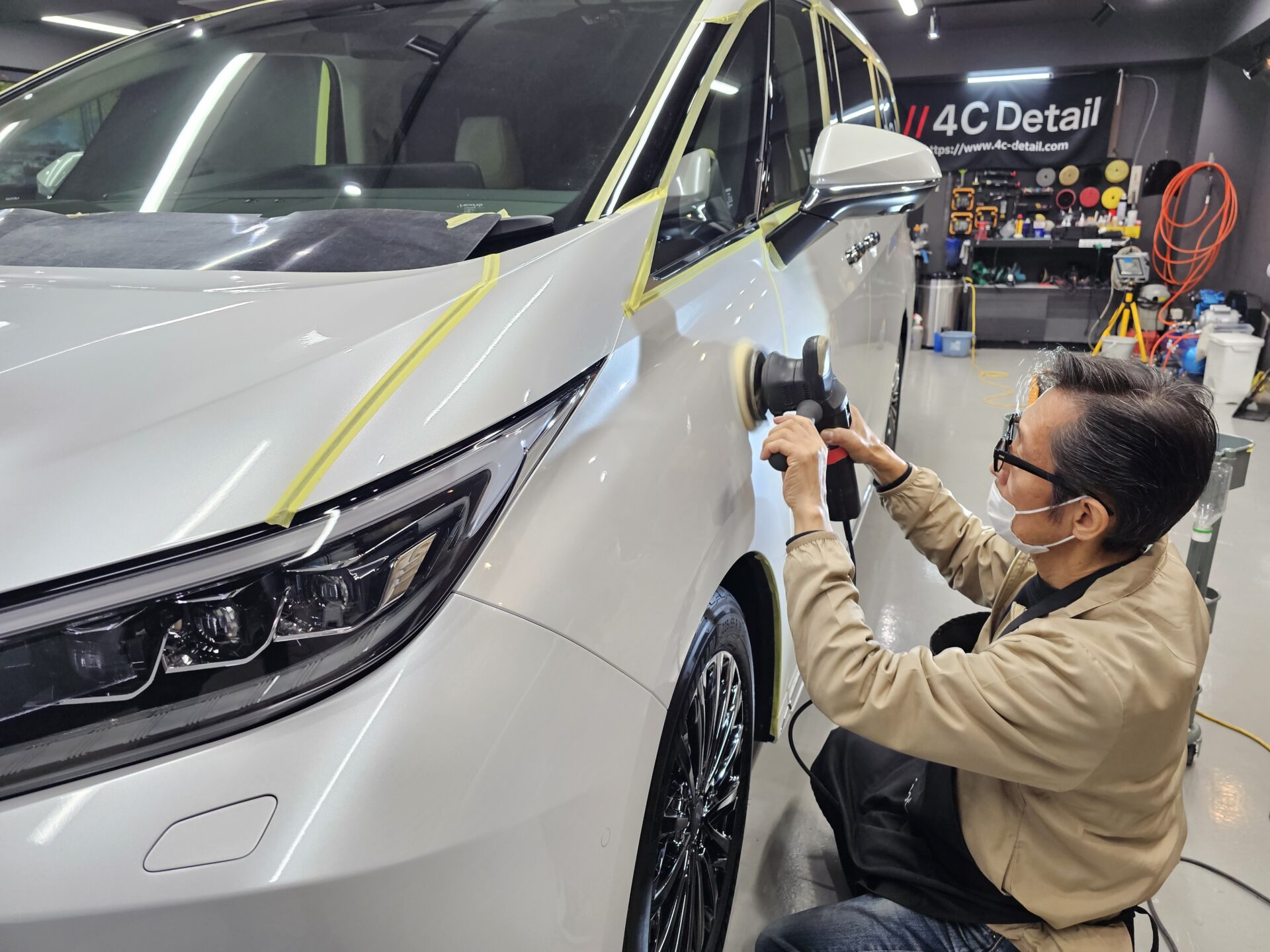 レクサスLM500hバージョンL 磨き 下地処理