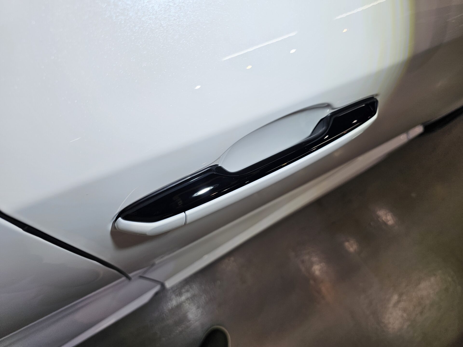 年次改良新型レクサスRX350 ピアノブラックパーツ仕上がり