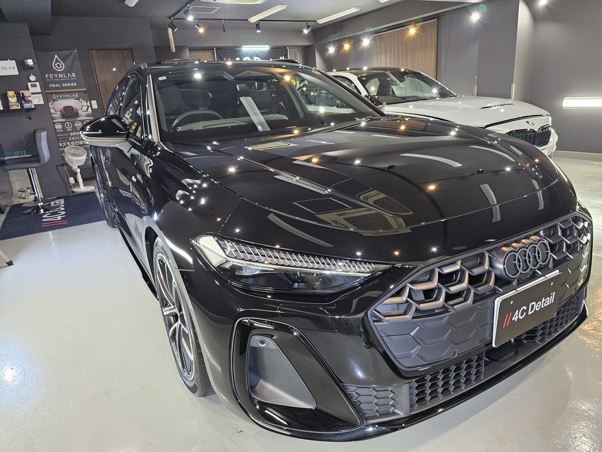 新型アウディA5アバント 新車 GTECHNIQセラミックボディコーティング