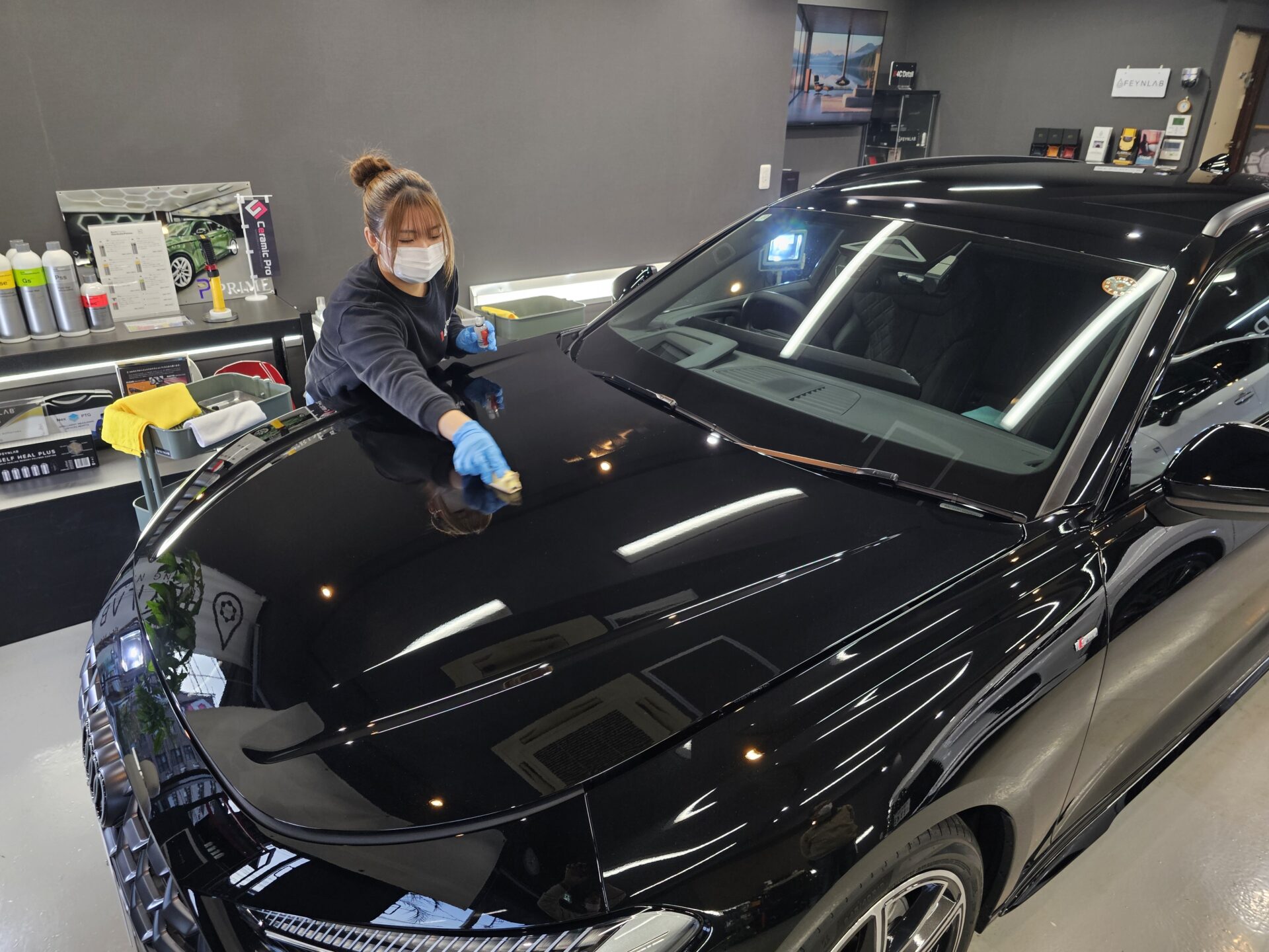 新型アウディA5アバント 新車 GTECHNIQトップコート塗布