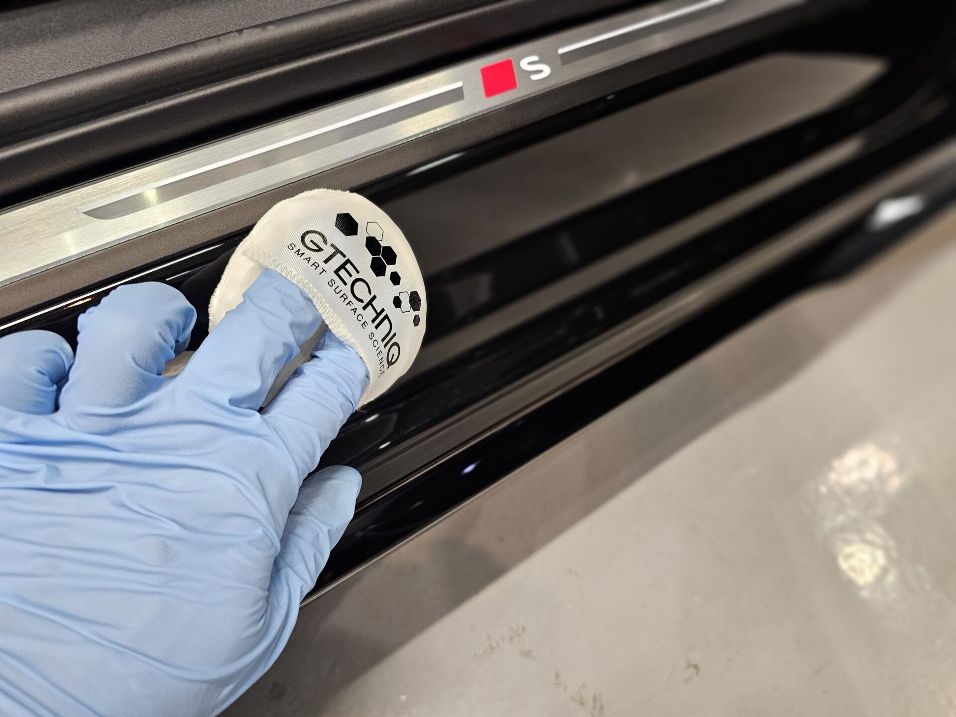 新型アウディA5アバント 新車 ドア内側コーティング