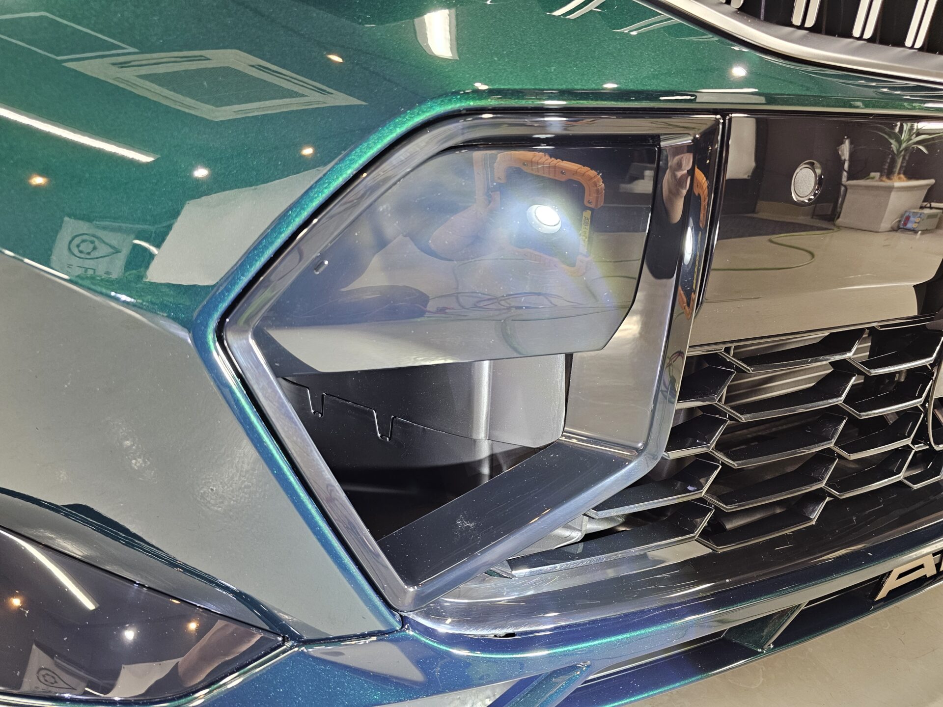 ALPINA B3GT アルピナ 新車 グロスブラック薄傷除去