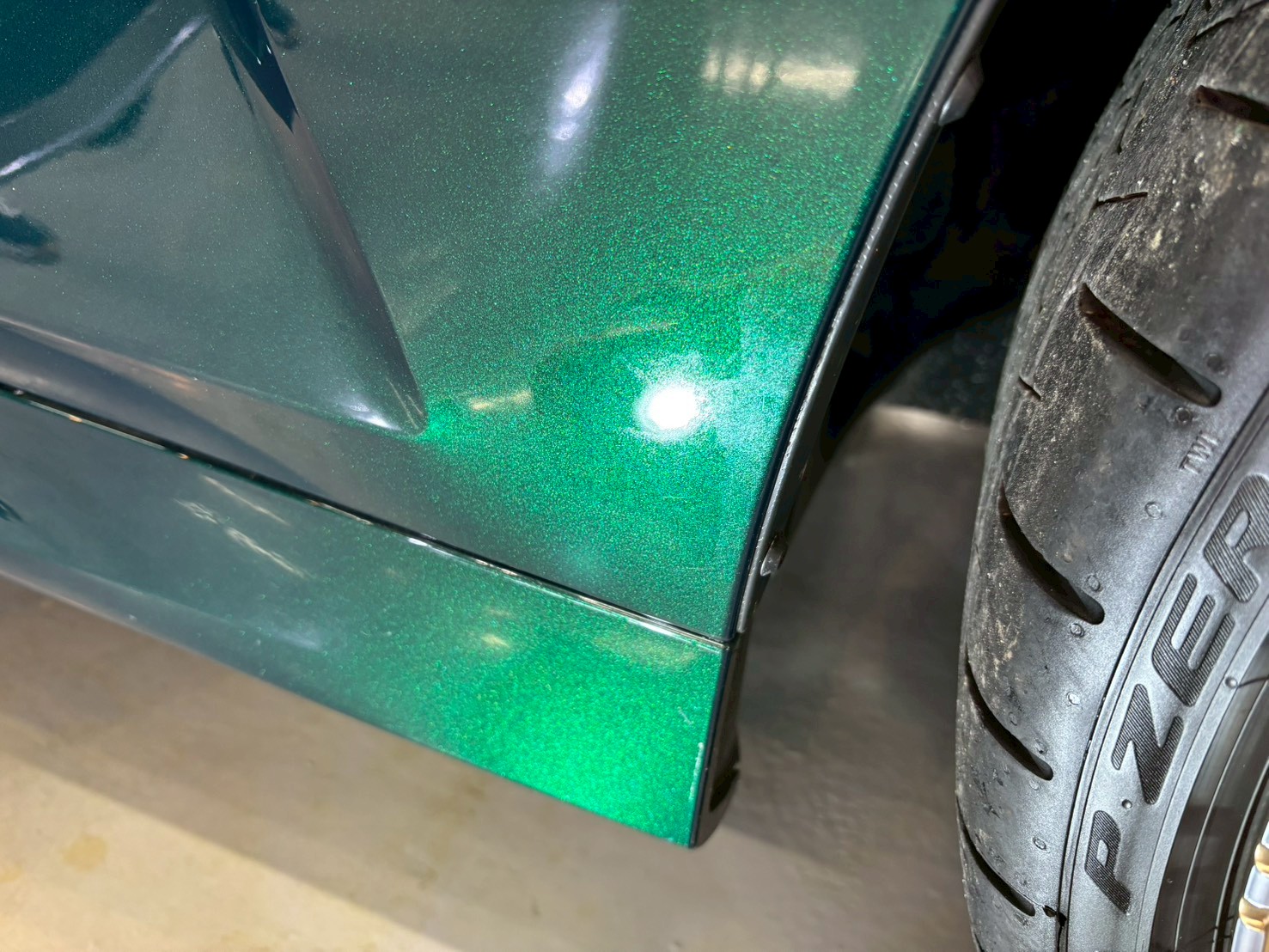 ALPINA B3GT アルピナ 新車 ワックス固着