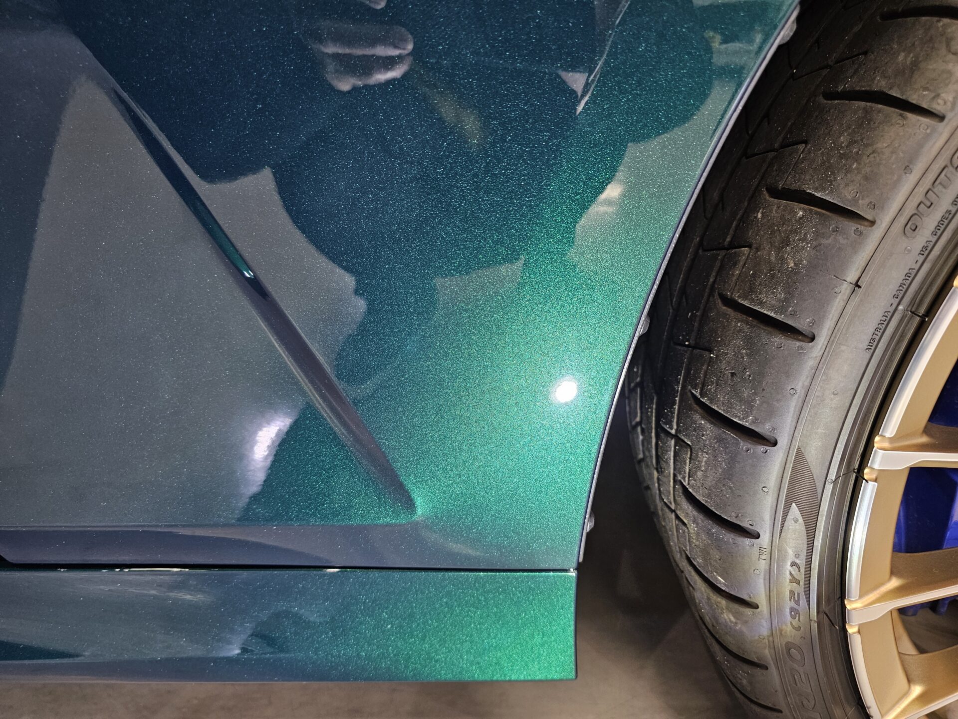 ALPINA B3GT アルピナ 新車 ワックス固着除去