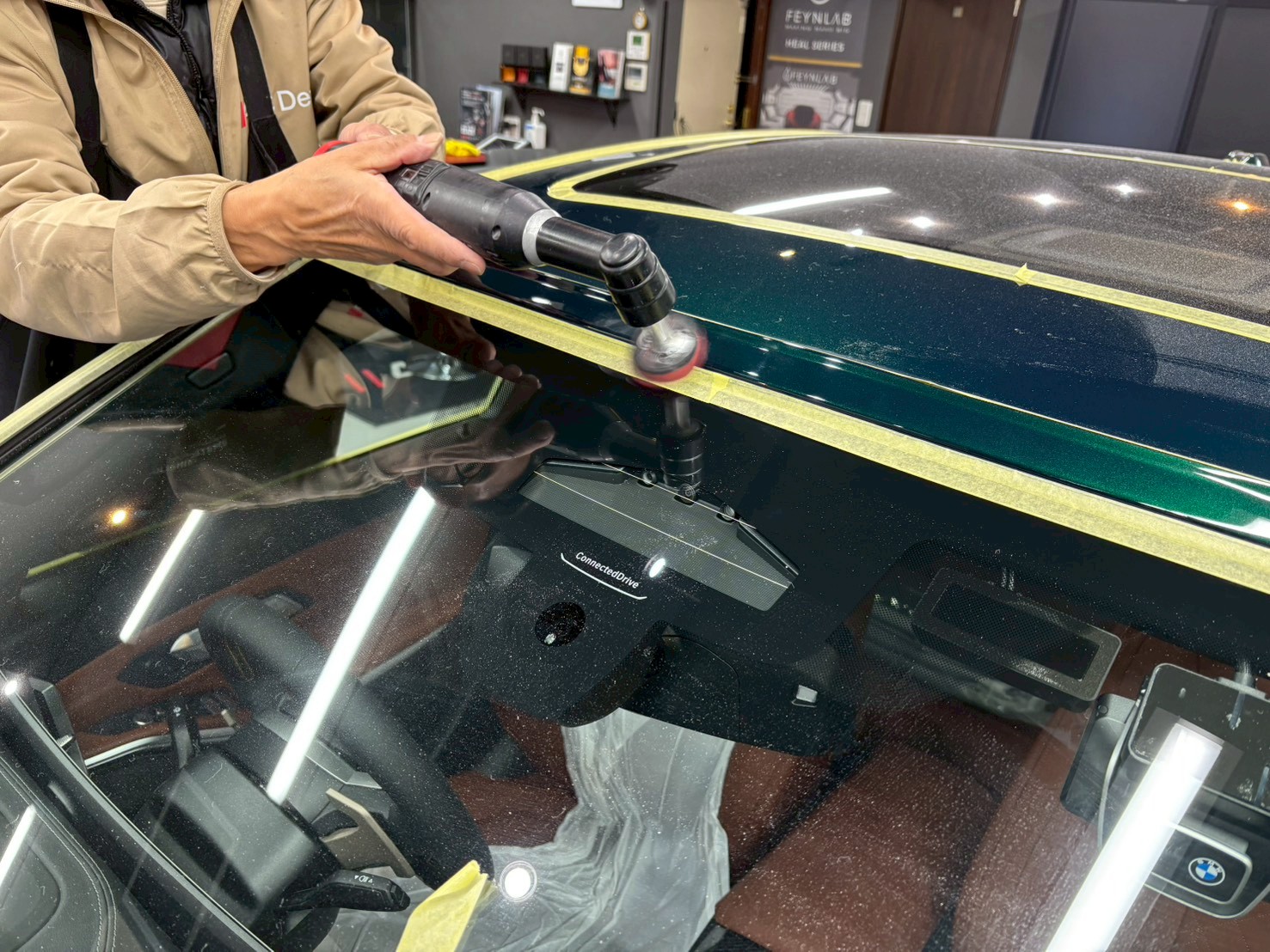 ALPINA B3GT アルピナ 新車 細かな箇所も磨き