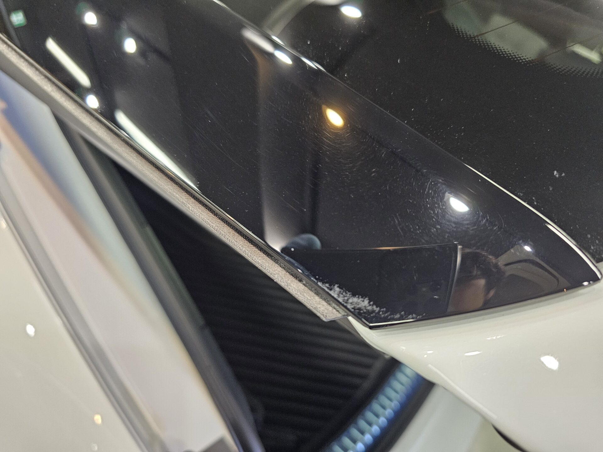 Audi A5Avant new コンパウンド固着