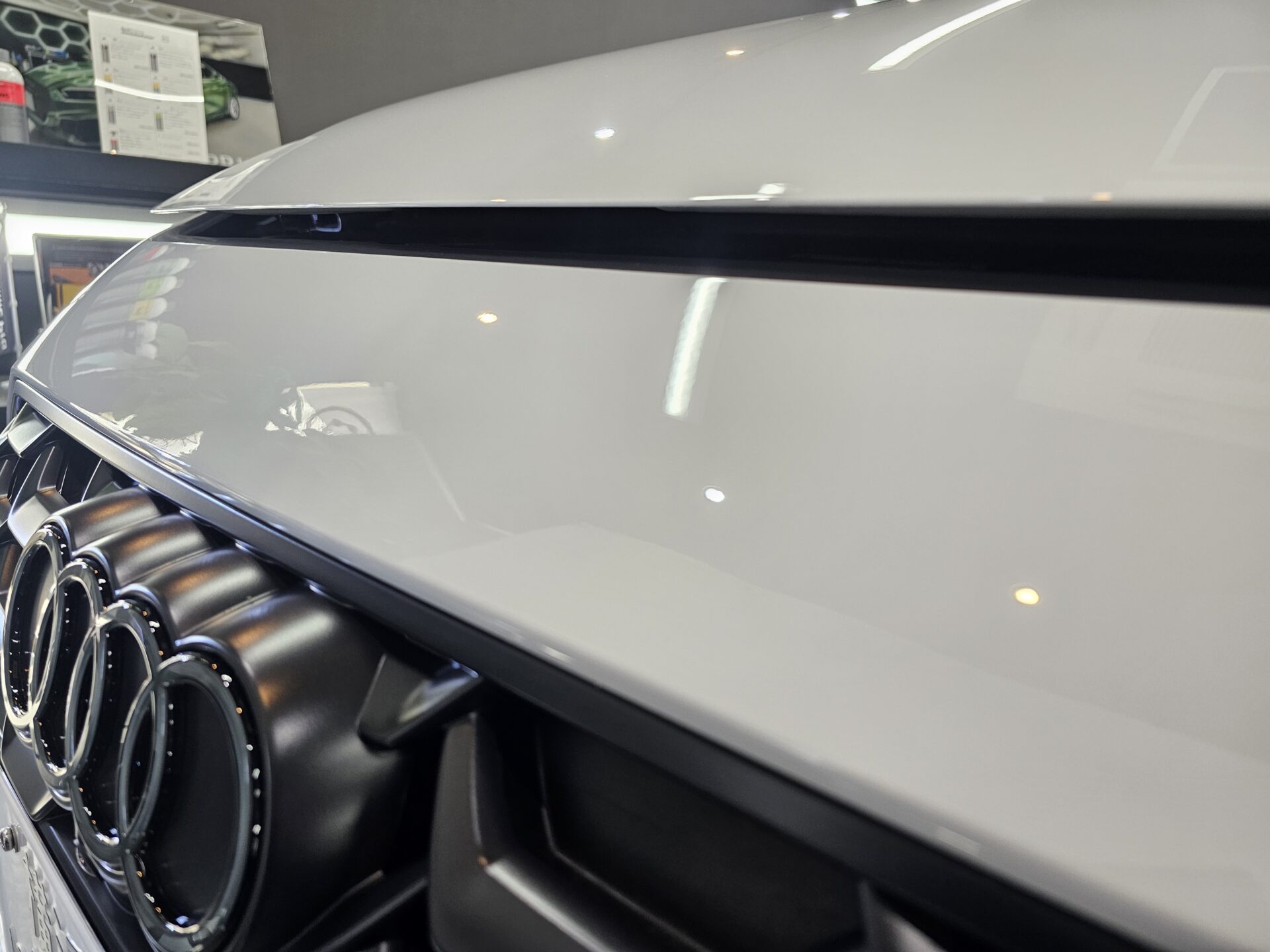 Audi A5Avant new 薄傷除去