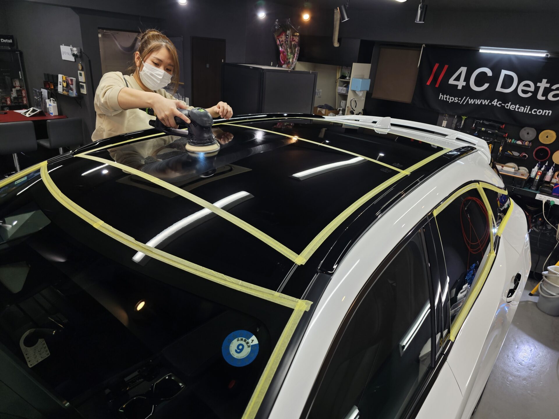 LEXUS RX500 窓ガラス下地処理磨き