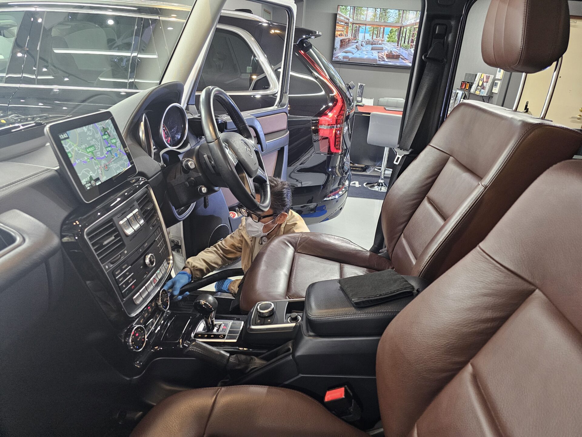 MB G350d(W463) ルームクリーニング