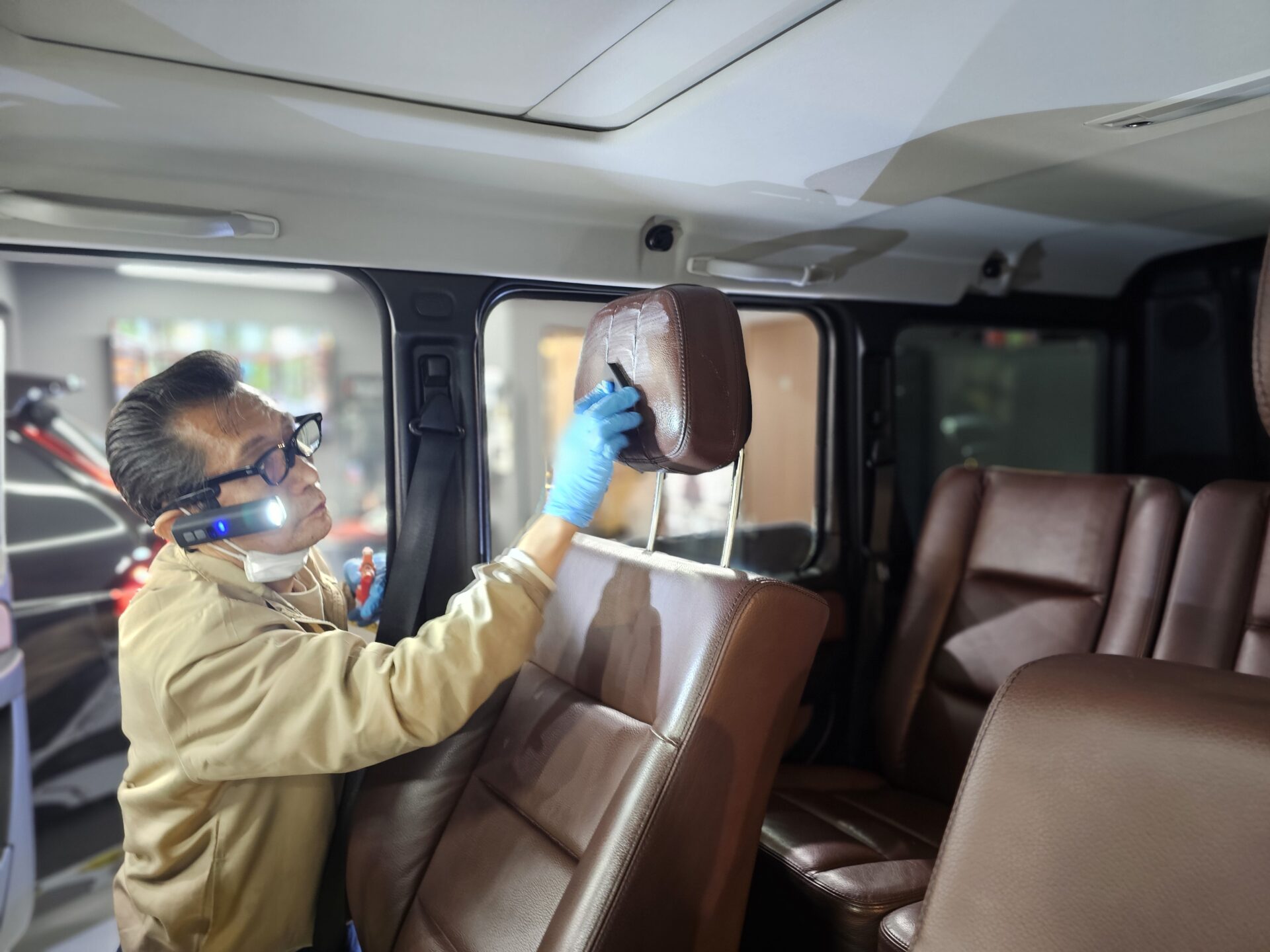 MB G350d(W463) レザーシートクリーニング