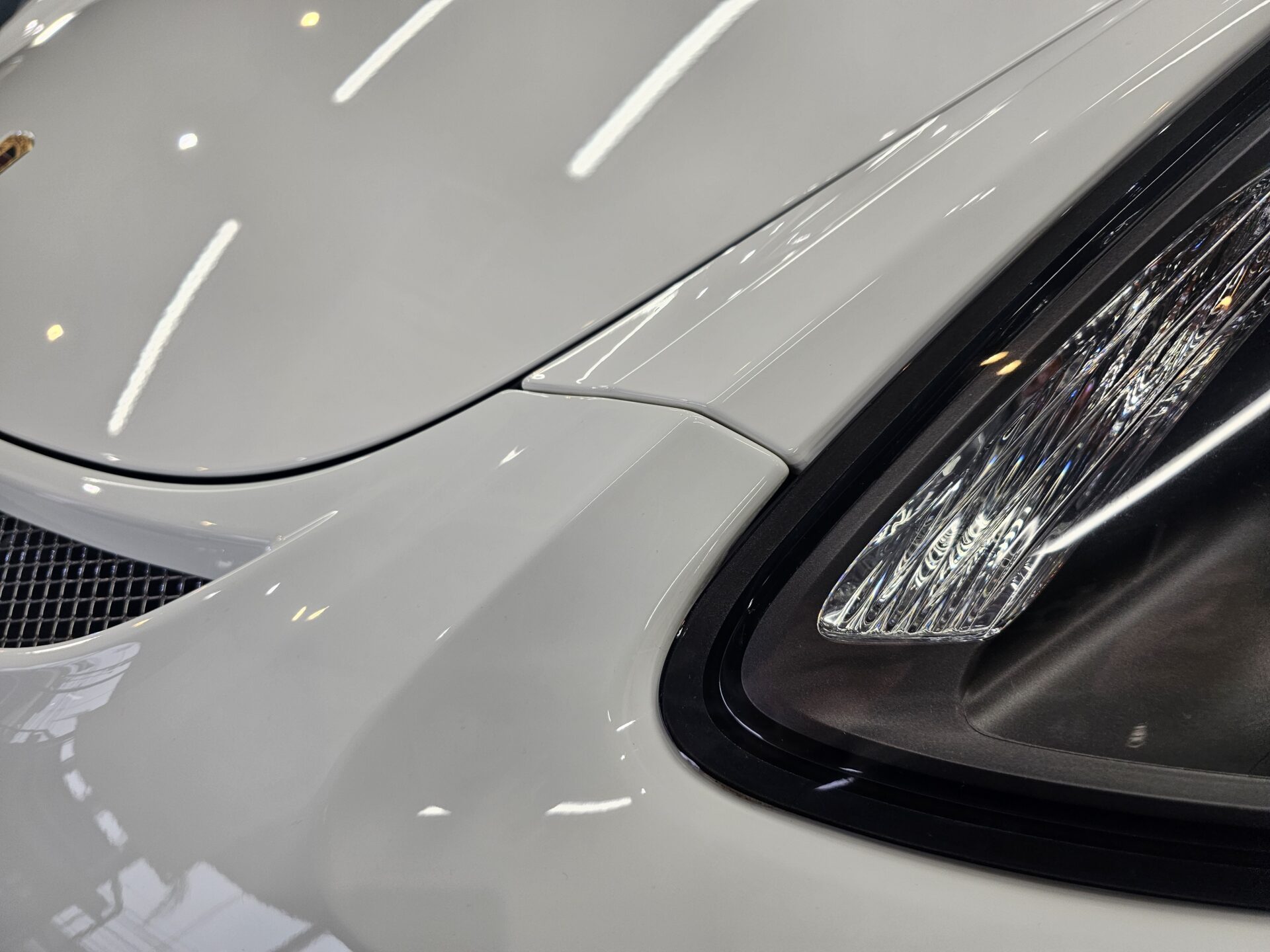 ポルシェ981ケイマンGT4 PPF剥がしてセラミックコーティング