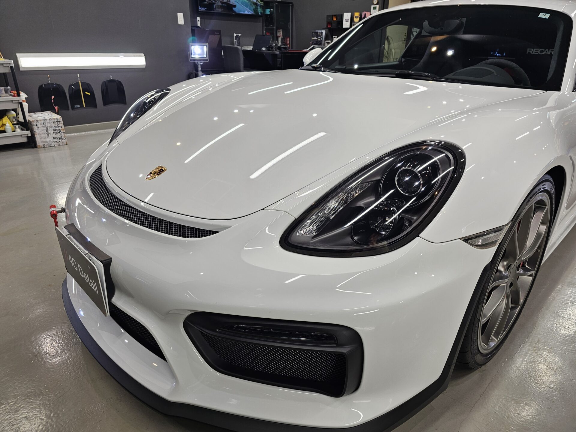 ポルシェ981ケイマンGT4 セラミックコーティング艶