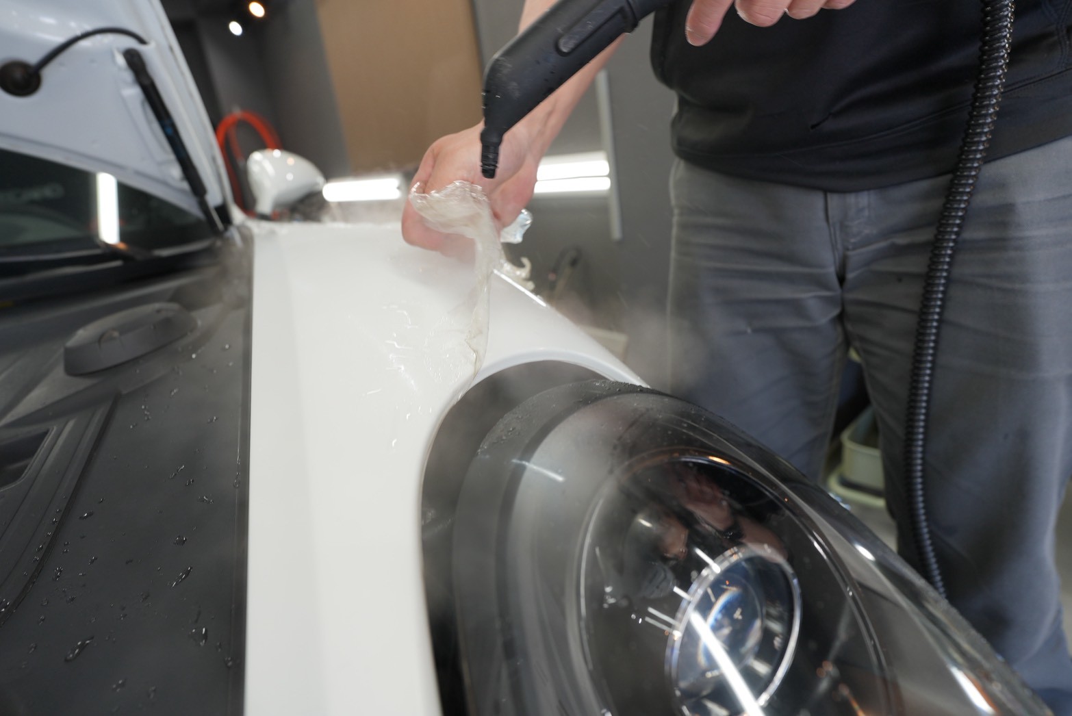 ポルシェ981ケイマンGT4 プロテクションフィルム剥離作業 PPF