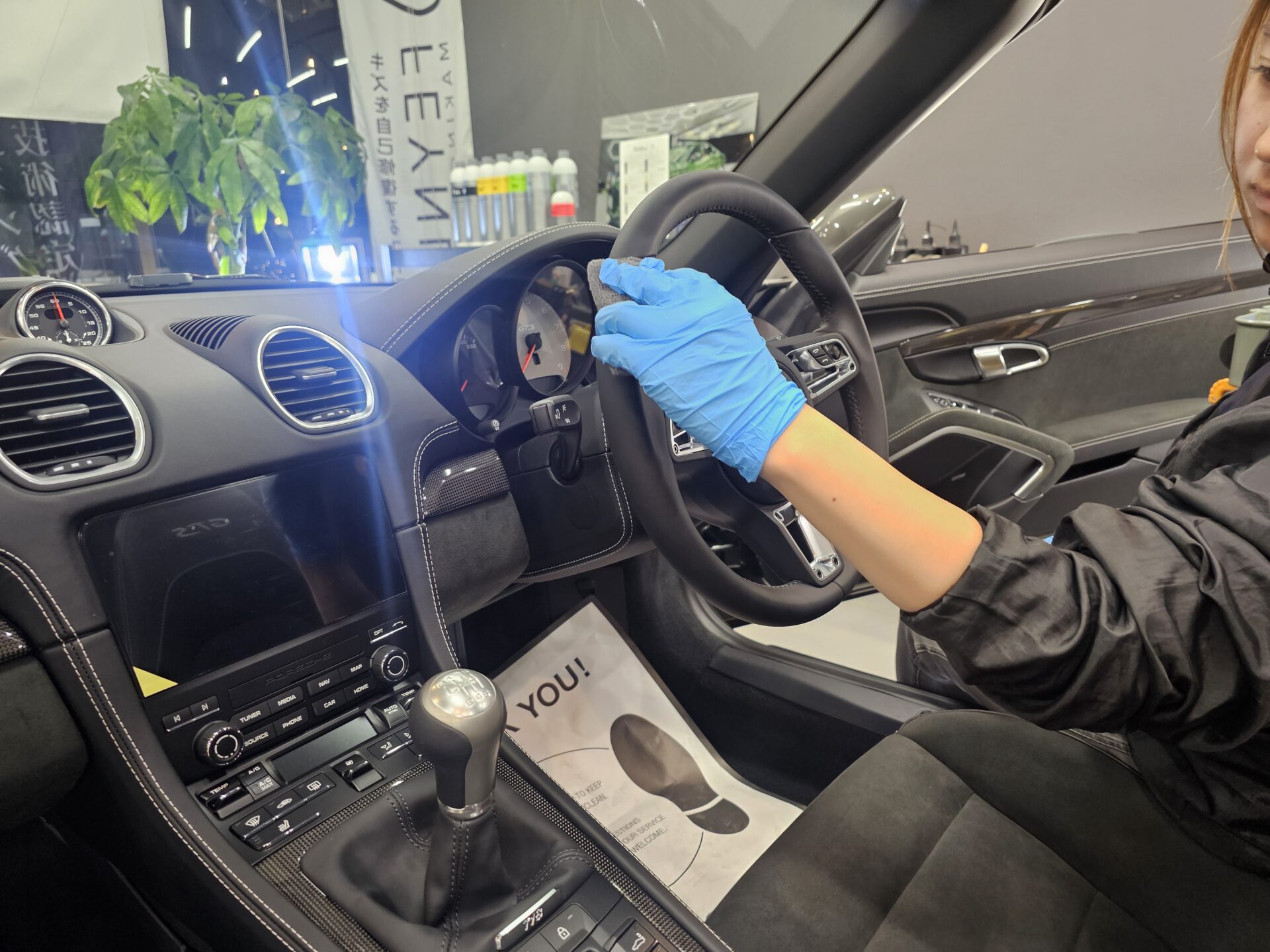 ポルシェ718ボクスターGTS4.0 アベンチュリングリーン ハンドルコーティング